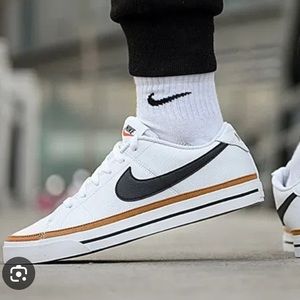 Nike Court legacy white black size 11.5